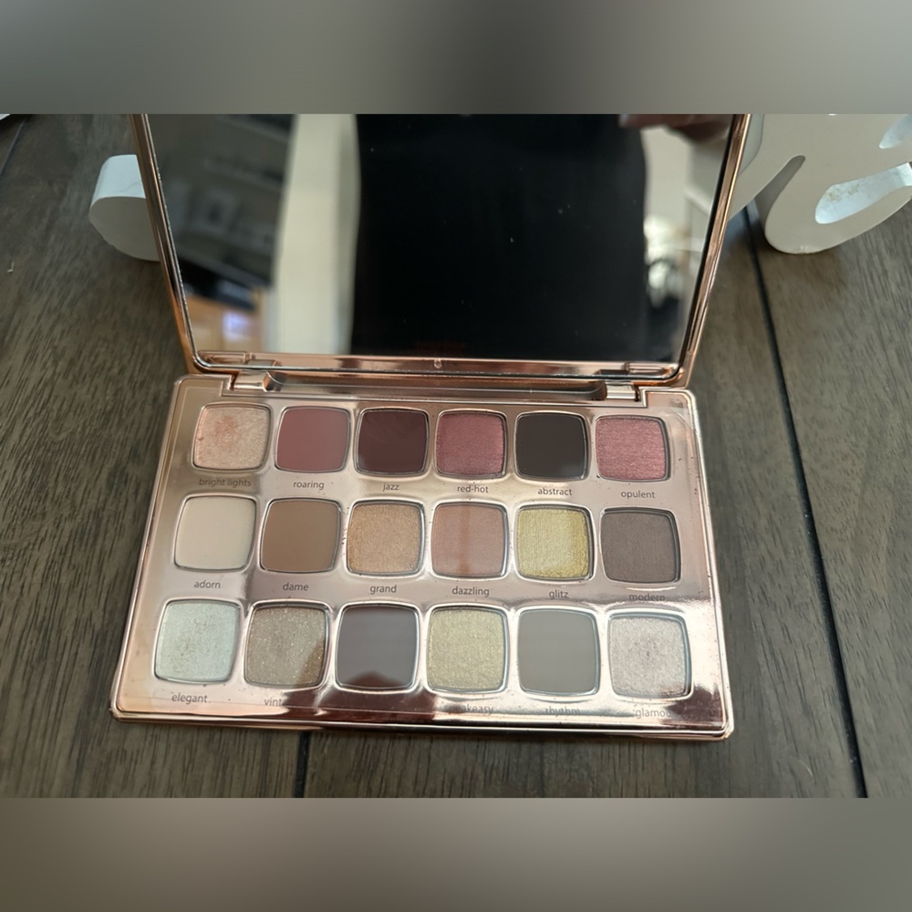 New Tart Eye Shadow Palette